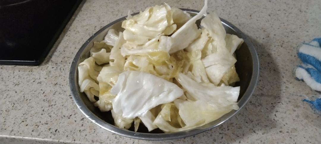 东北酸菜猪肉炖粉条