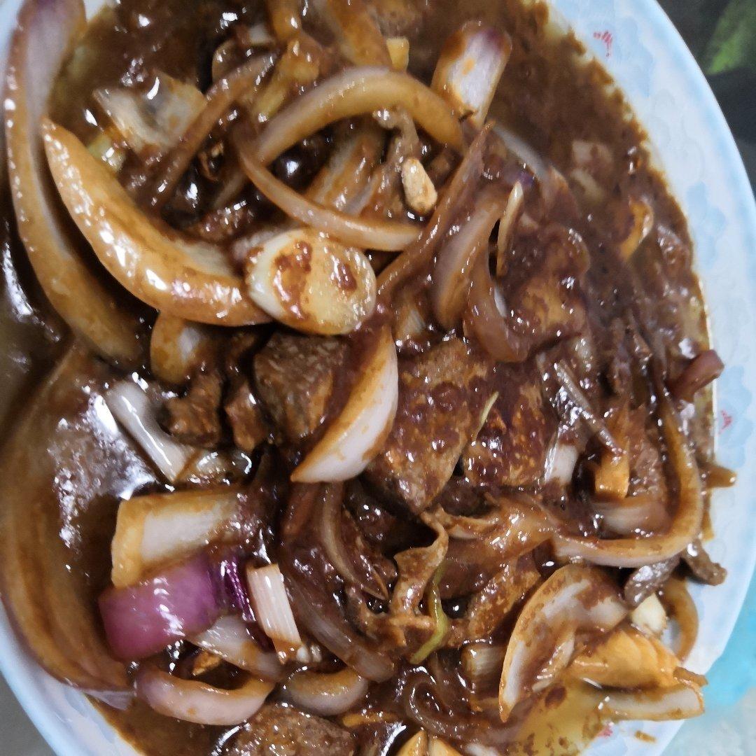 厨师长教你：“葱爆猪肝”的家常做法，味道非常赞