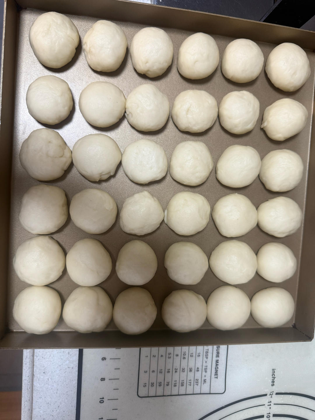 最近很火的山姆同款黄油小餐包~