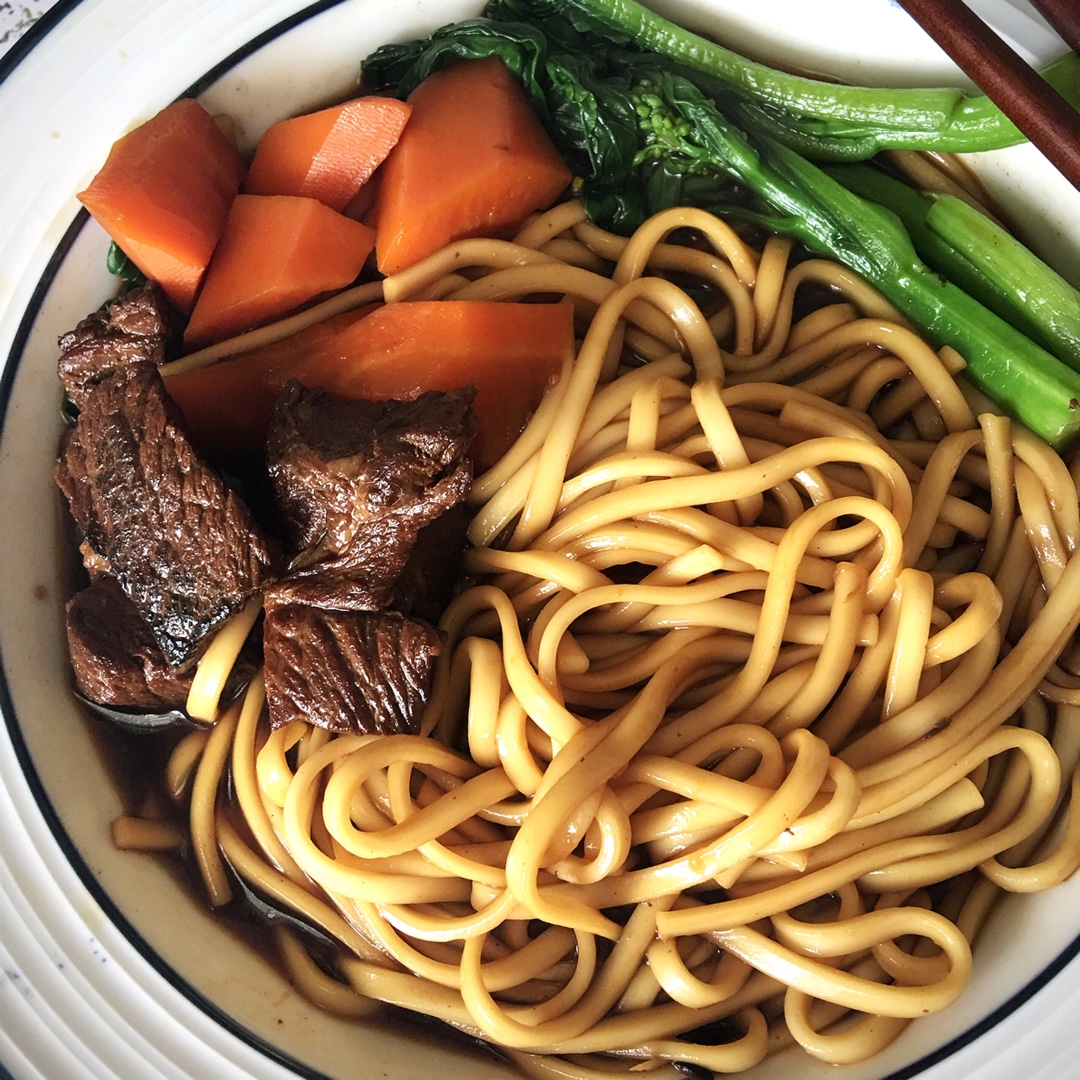 红烧牛肉面