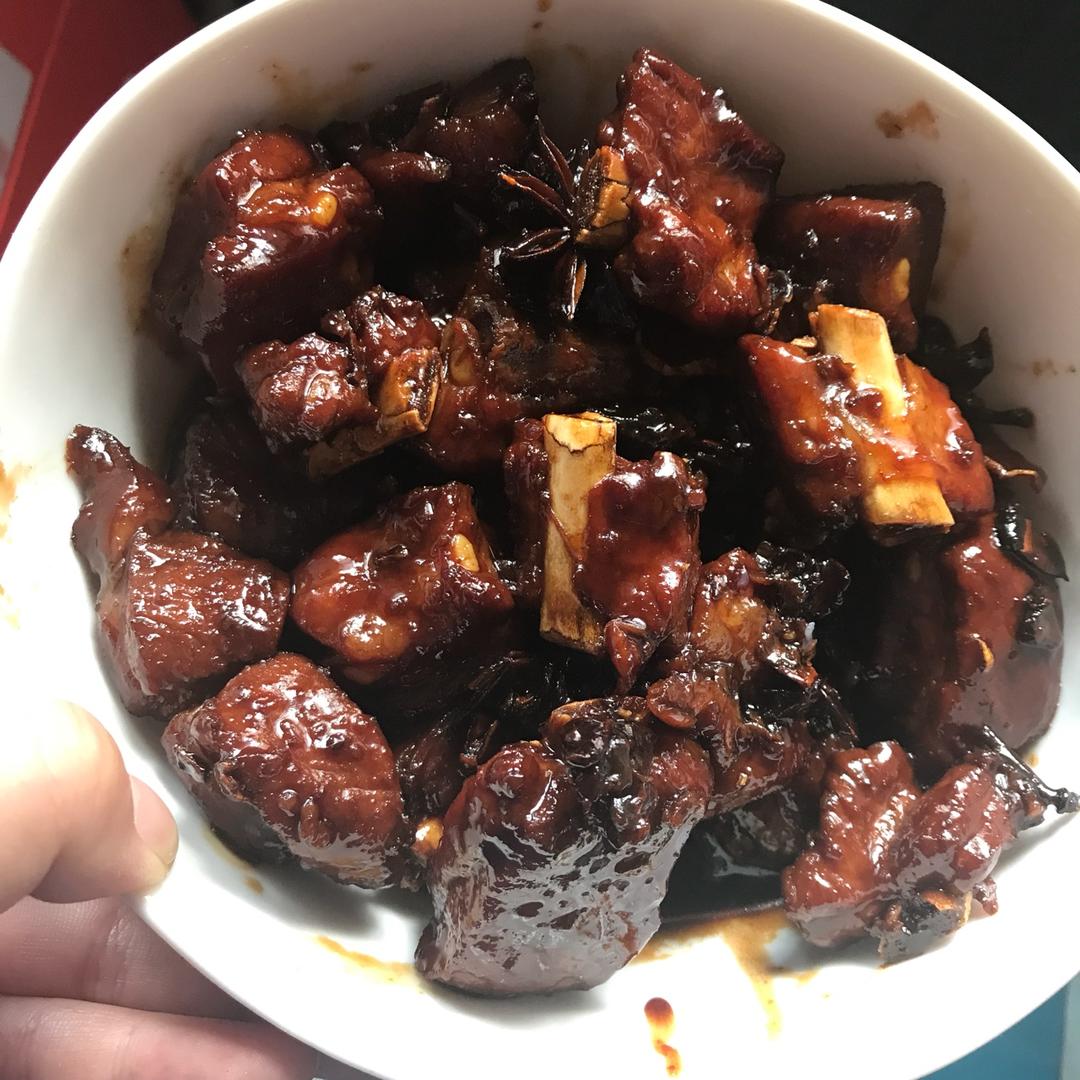莫小胖要努力不做小胖妹做的啤酒烧排骨