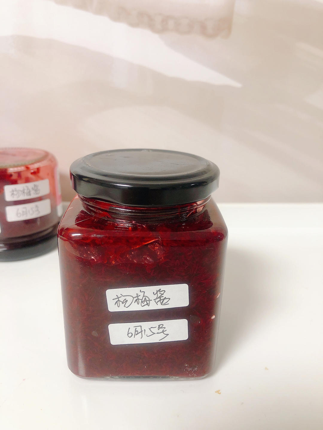 应该全网最快剥杨梅的方法！只要一小时就可以熬好杨梅果酱！