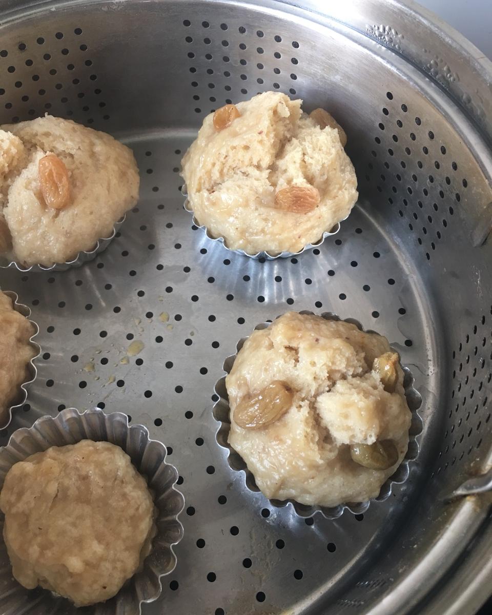 宝宝辅食：奶香枣泥卡通发糕