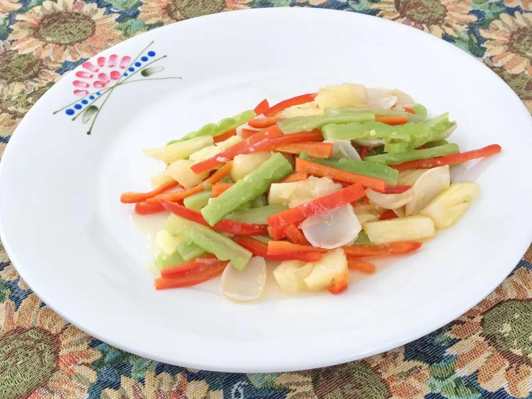 菠萝炒虾仁