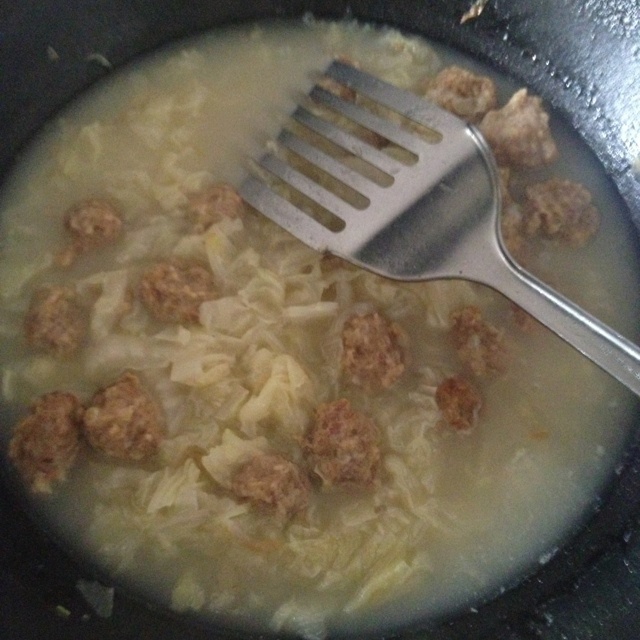 白菜丸子汤（减肥&快手）
