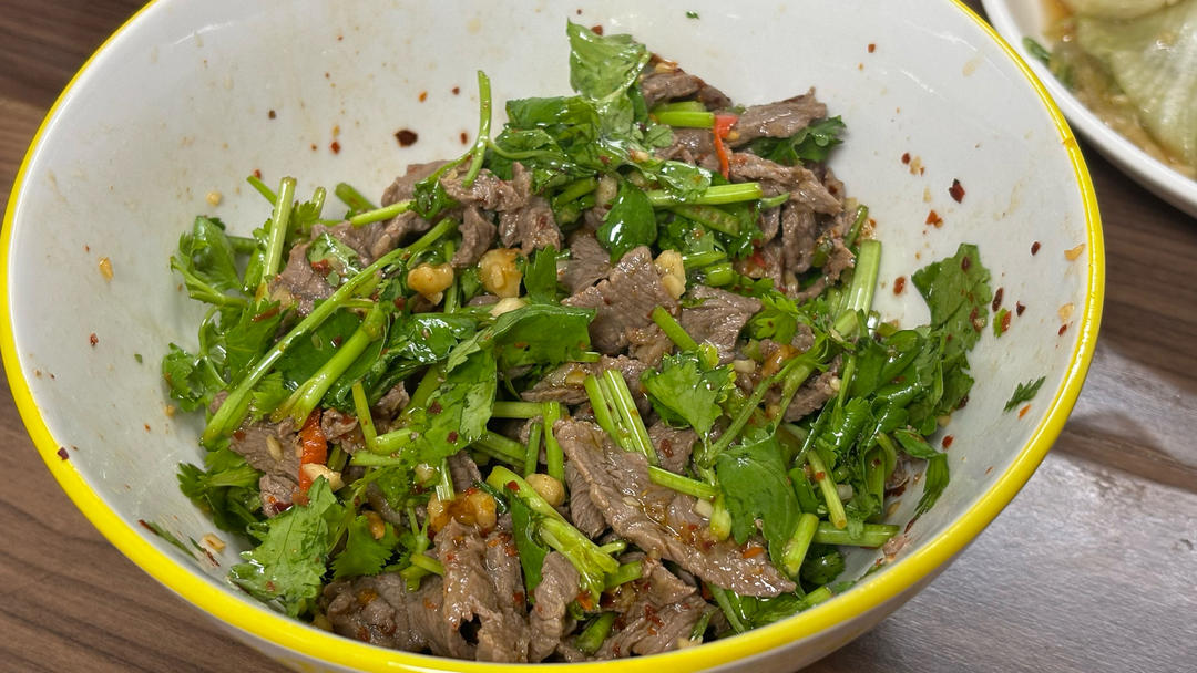 丈母娘吃了都夸的凉拌香菜牛肉