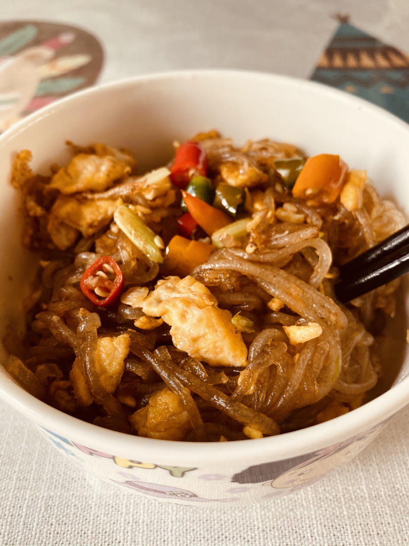 五分钟的炒粉条～无法用言语形容它的好吃