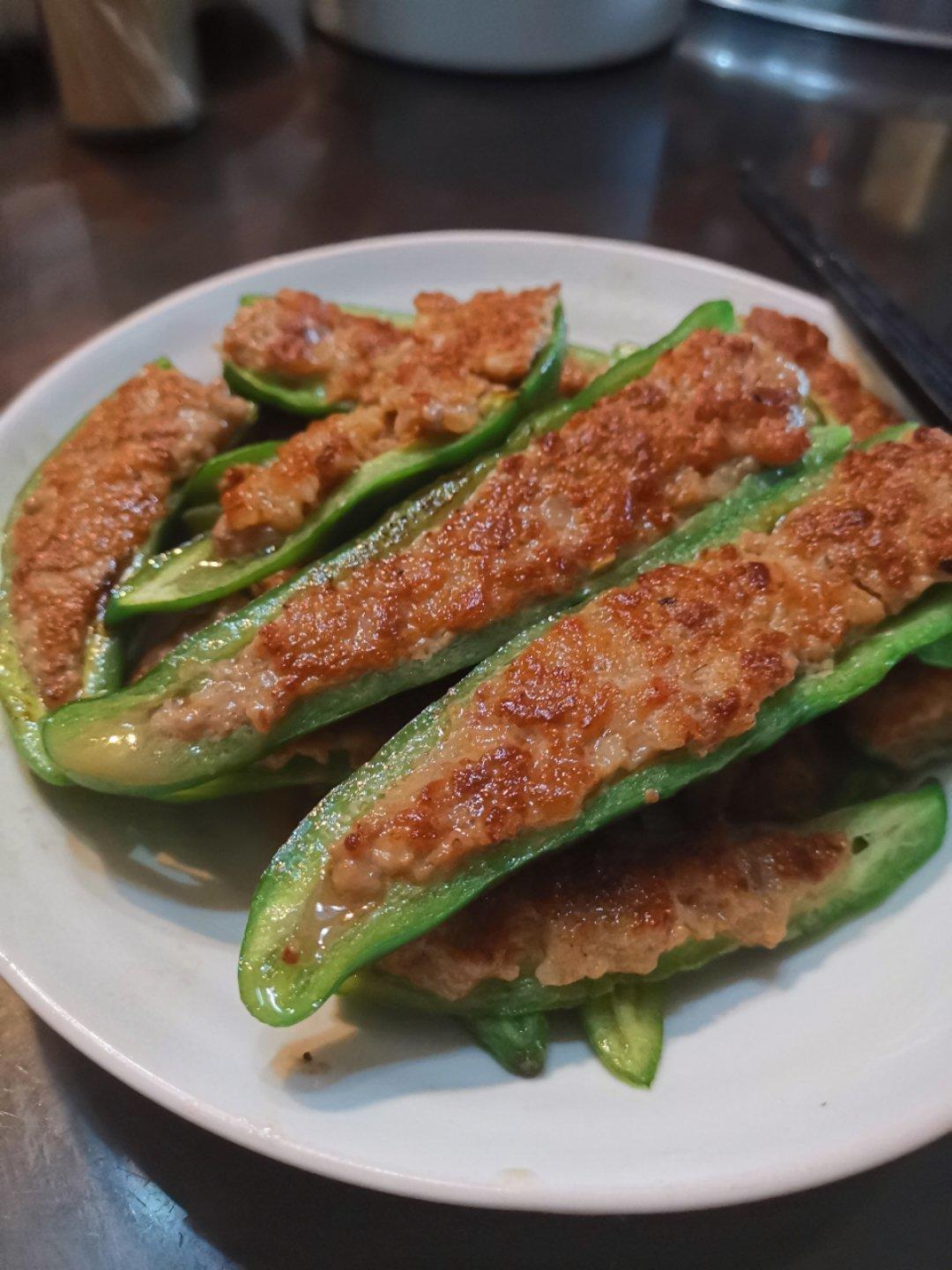 虎皮尖椒酿肉