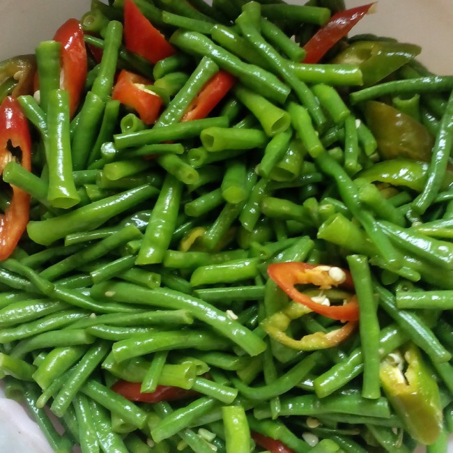 豆角凉拌尖椒