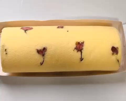 浪漫樱花蛋糕卷的做法