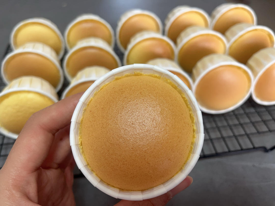 不塌陷不开裂不缩腰杯子蛋糕分享