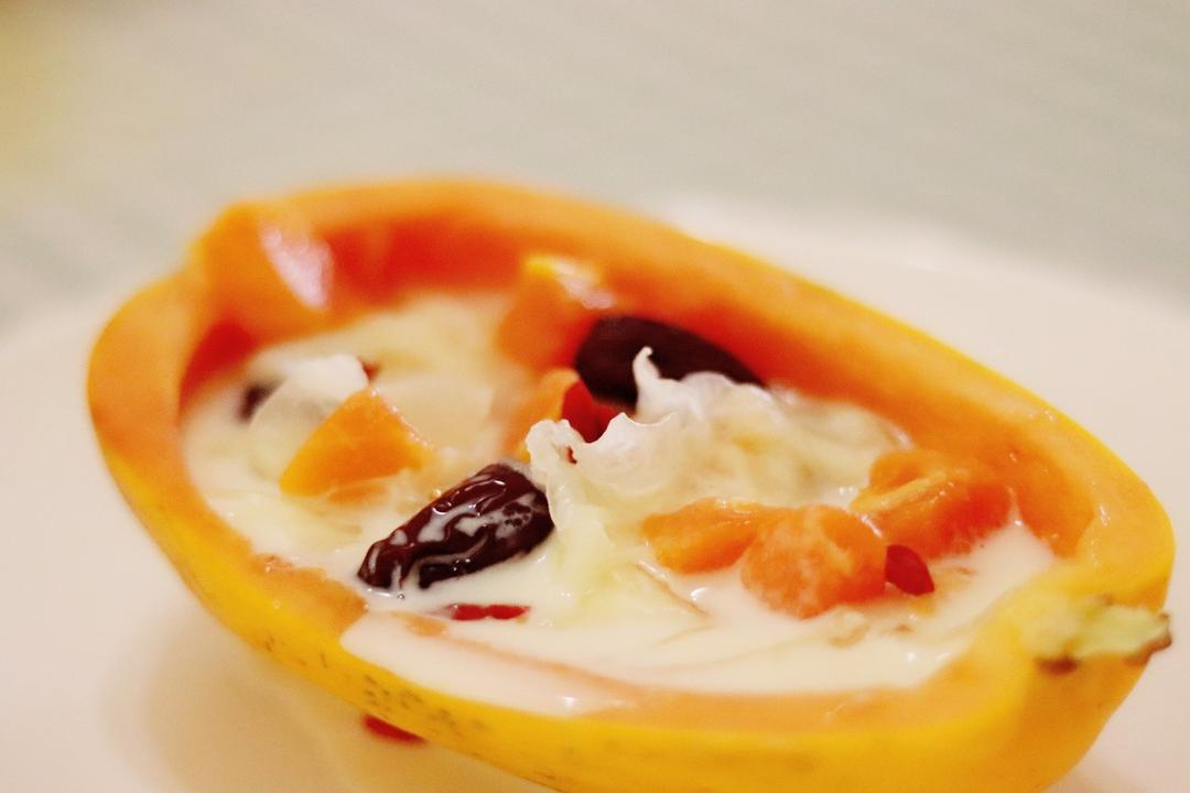 衣袋呆呆做的木瓜银耳炖牛奶