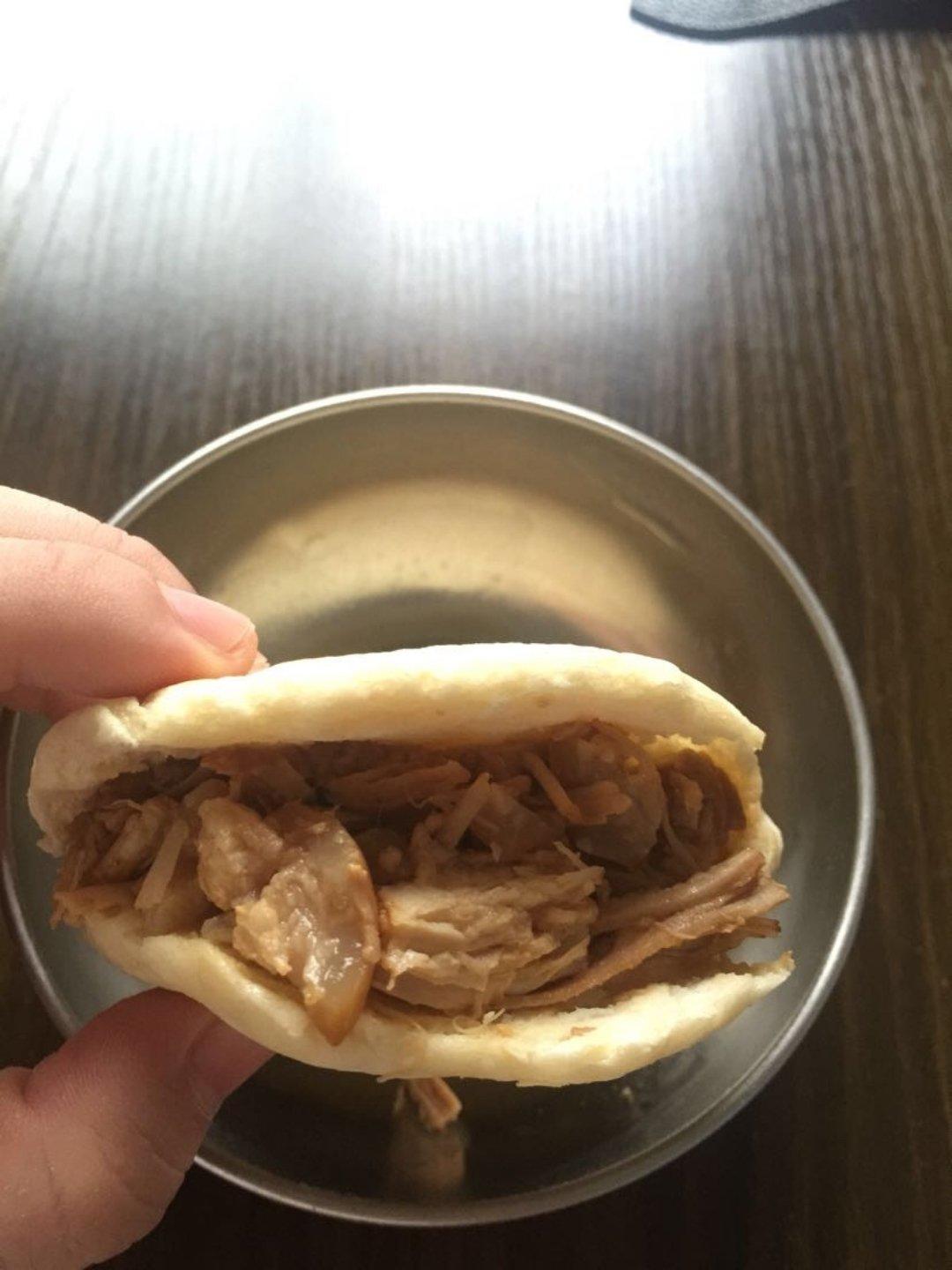 腊汁肉夹馍