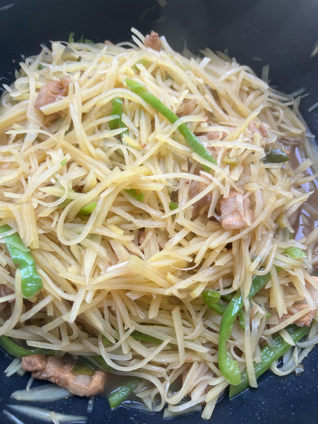 简单快手的土豆丝炒肉丝！拌饭绝绝子！！