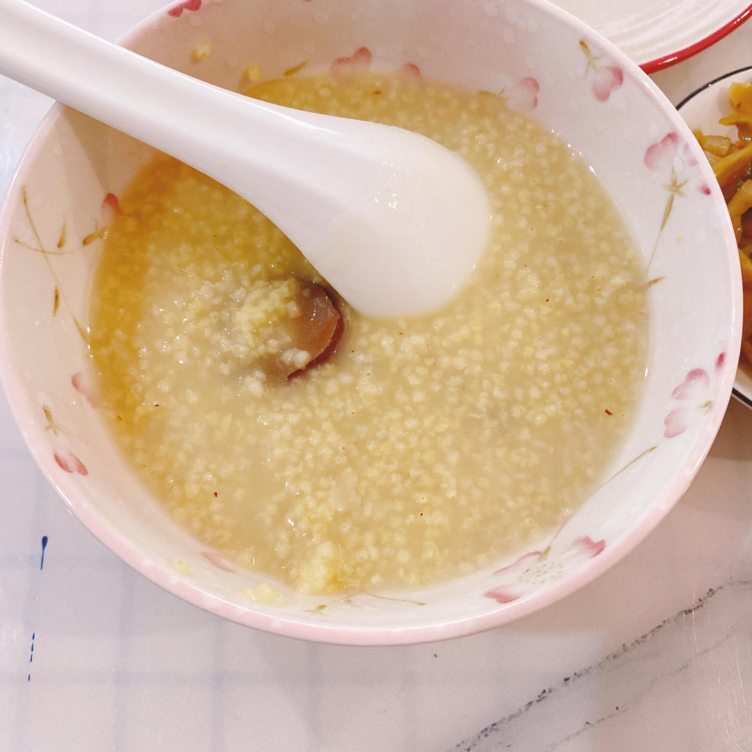 小米粥（小米油飘香）