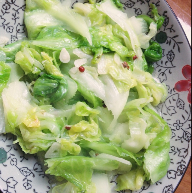 阿婆手撕包菜