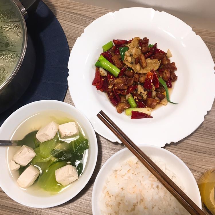 辣子鸡丁