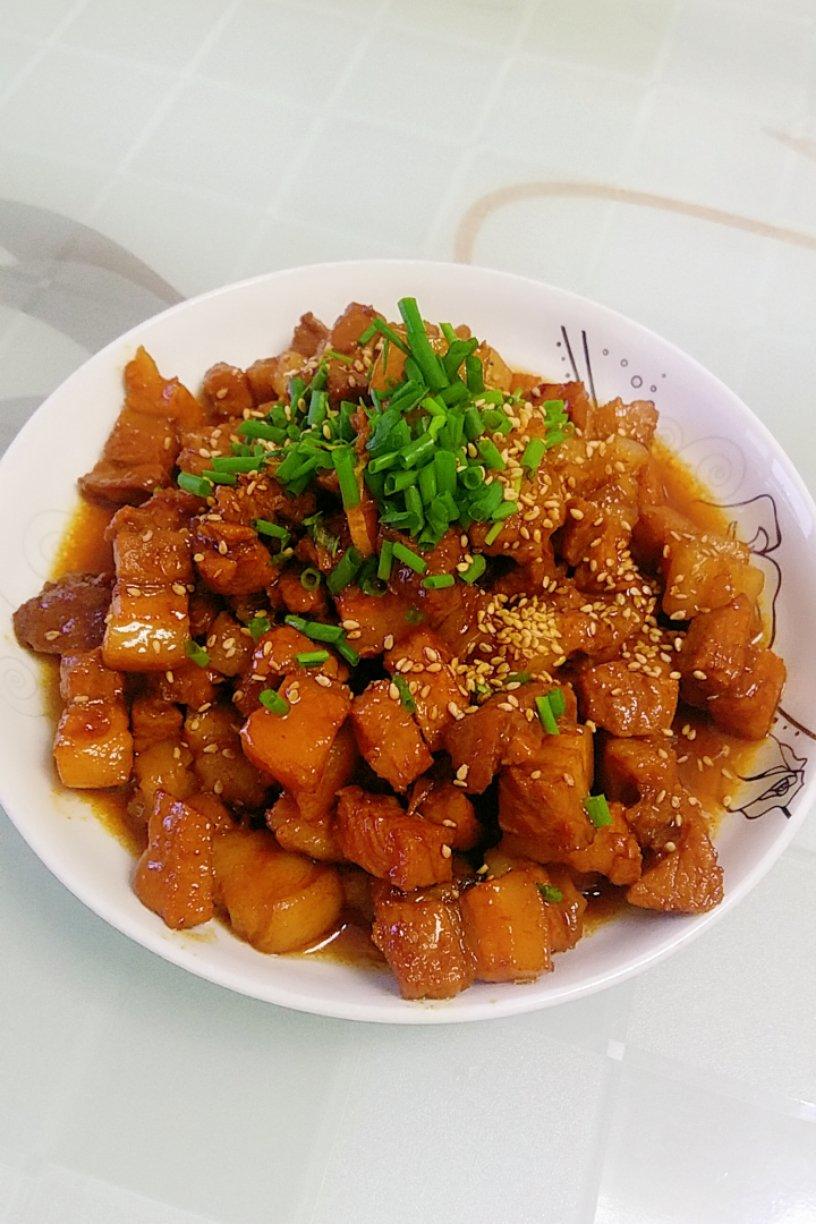 私房红烧肉 垂涎三尺软糯无比