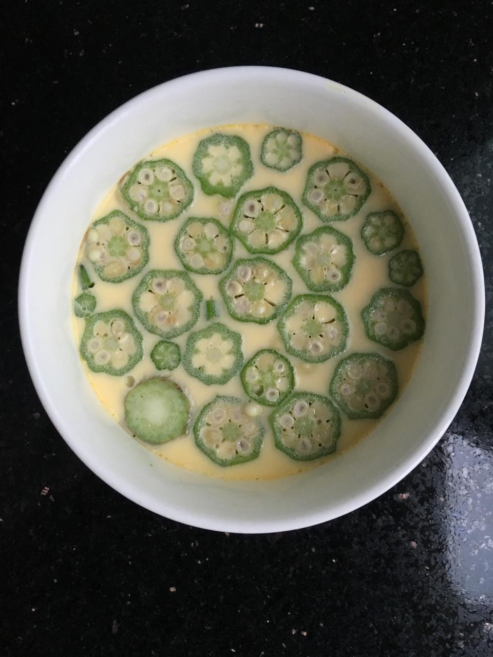 颜值控-做一朵开在碗里的花秋葵蒸水蛋