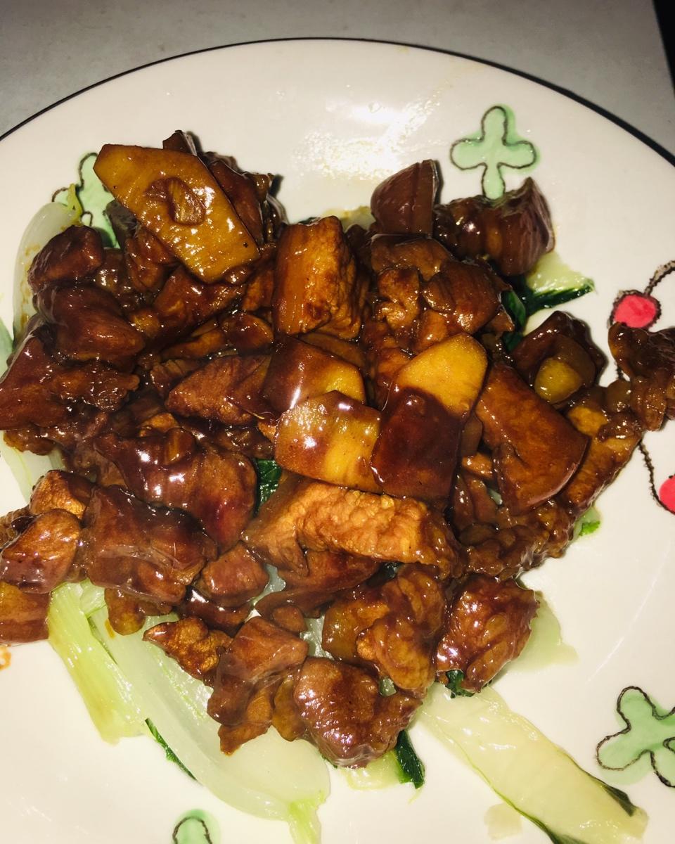 客家焖猪肉