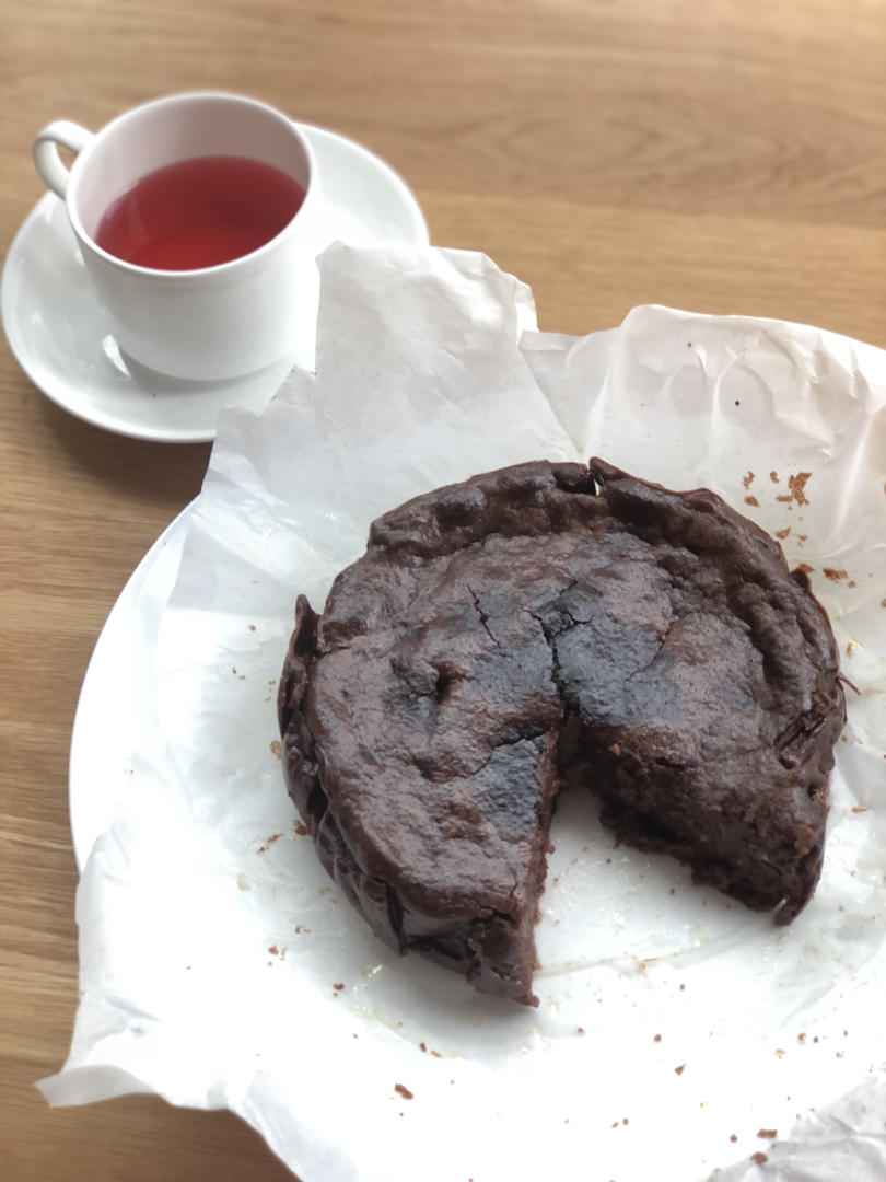 巧克力巴斯克芝士蛋糕