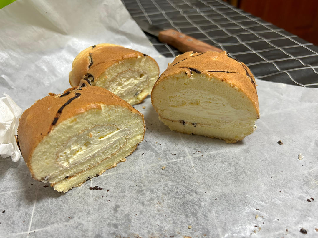 拉花 奶油 蛋糕卷