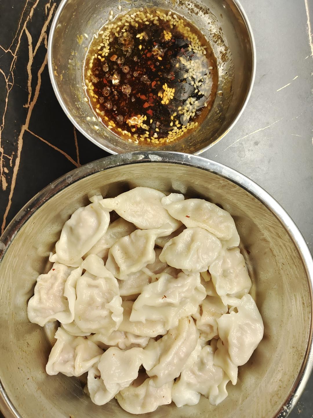 私家饺子蘸酱
