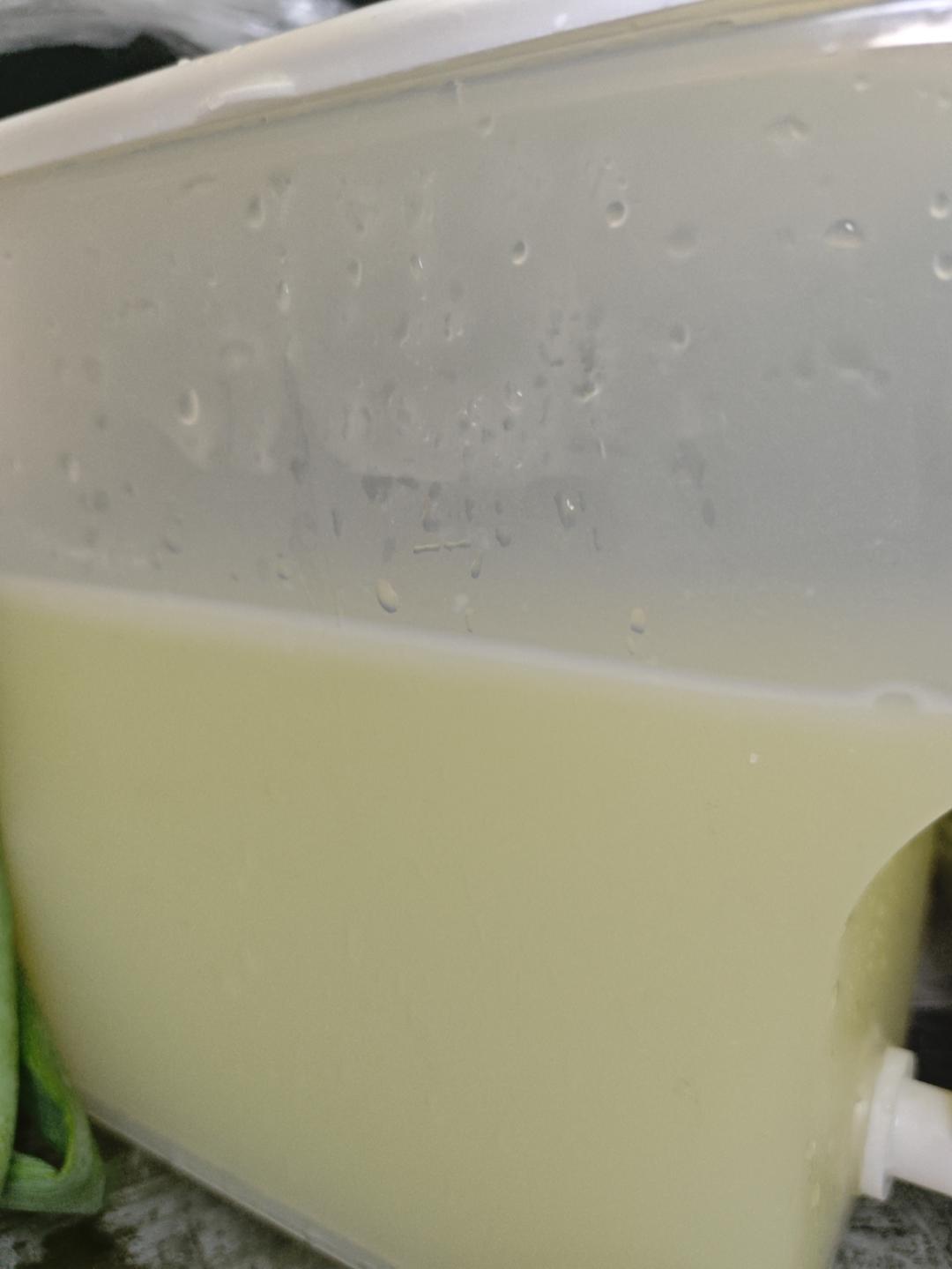 鲜榨柠檬汁