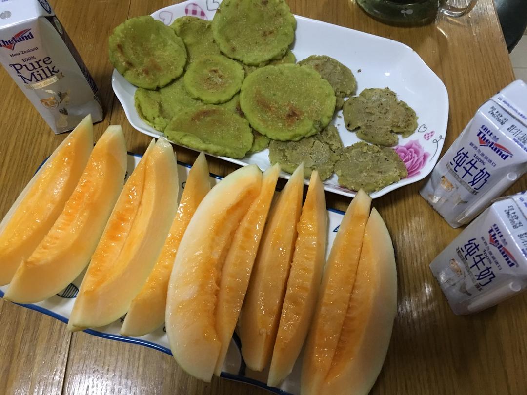 春日食鲜-葱油蚕豆糯米饼
