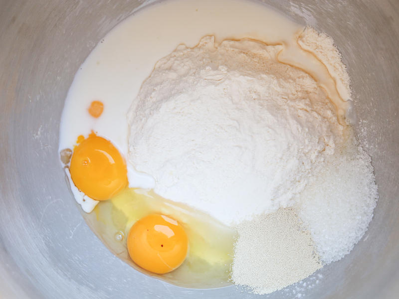 纯奶手撕吐司的做法 步骤1