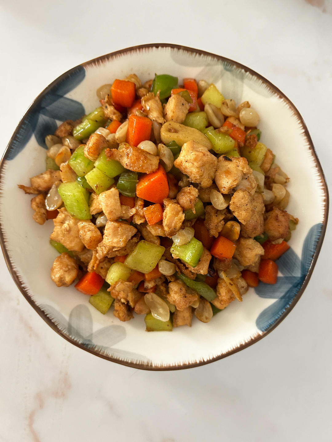 酸甜糊香味，宫保鸡丁