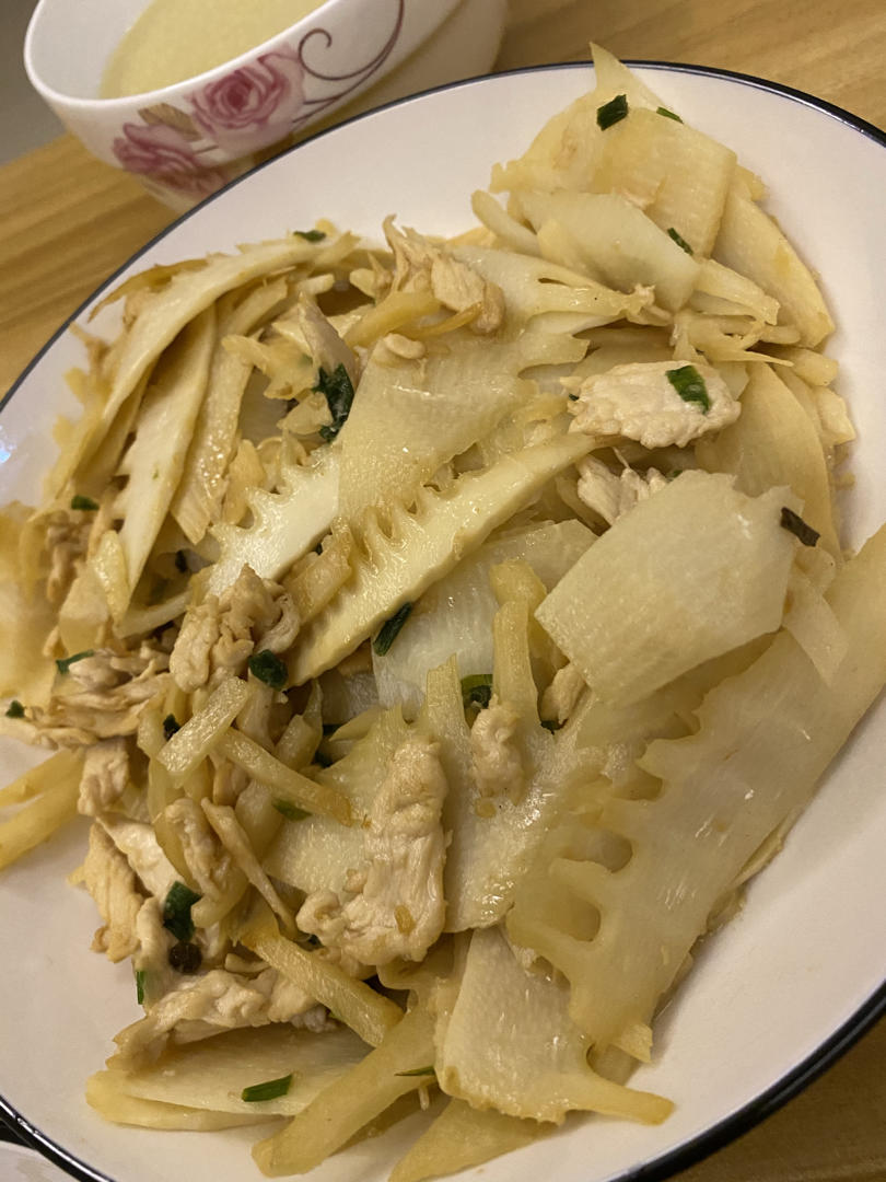 清炒鸡丝，3分钟上桌的快手美食