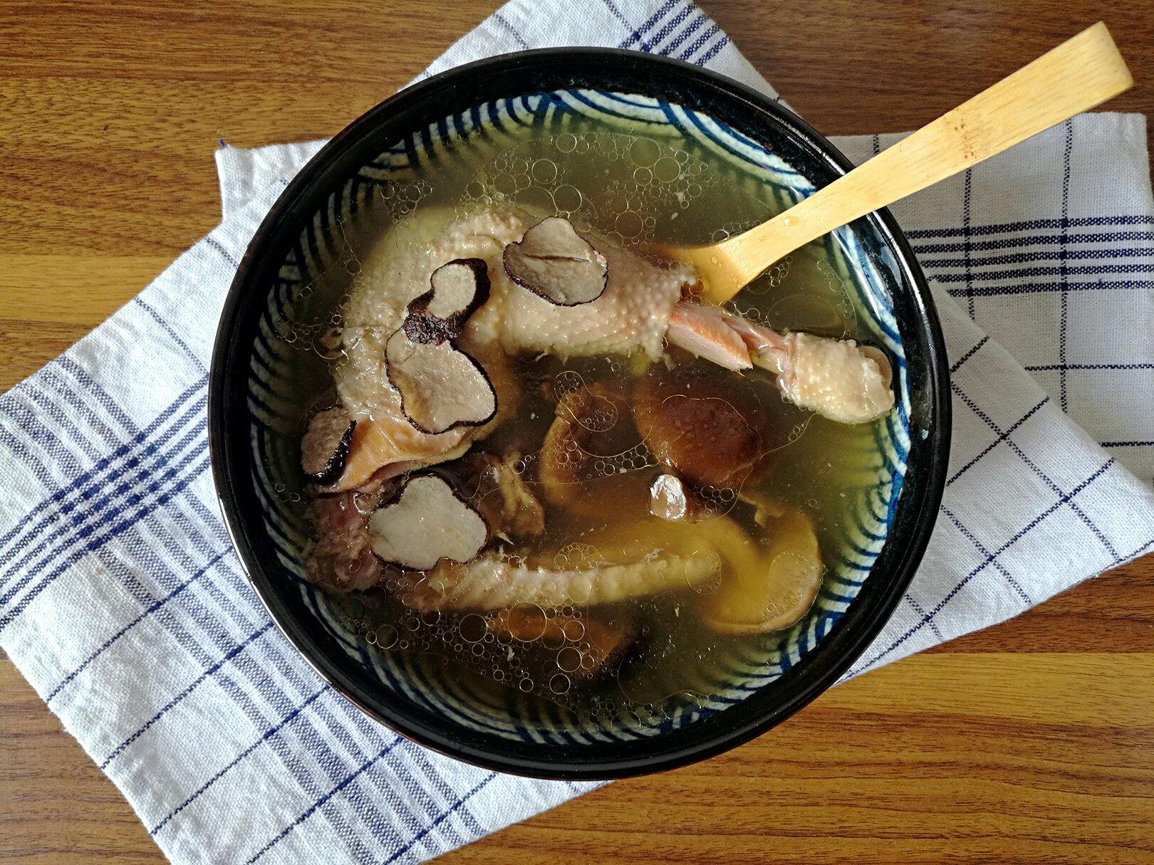 菌菇鸡汤（电饭煲省心版）