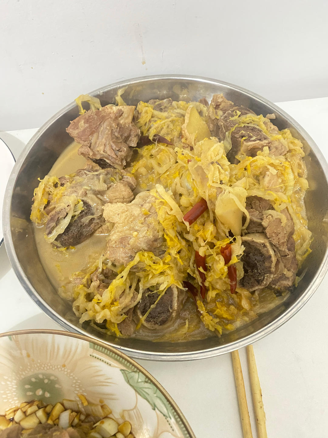 东北酸菜炖排骨