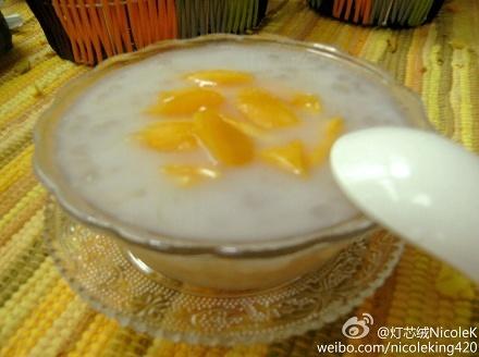 杏仁西米菠萝蜜