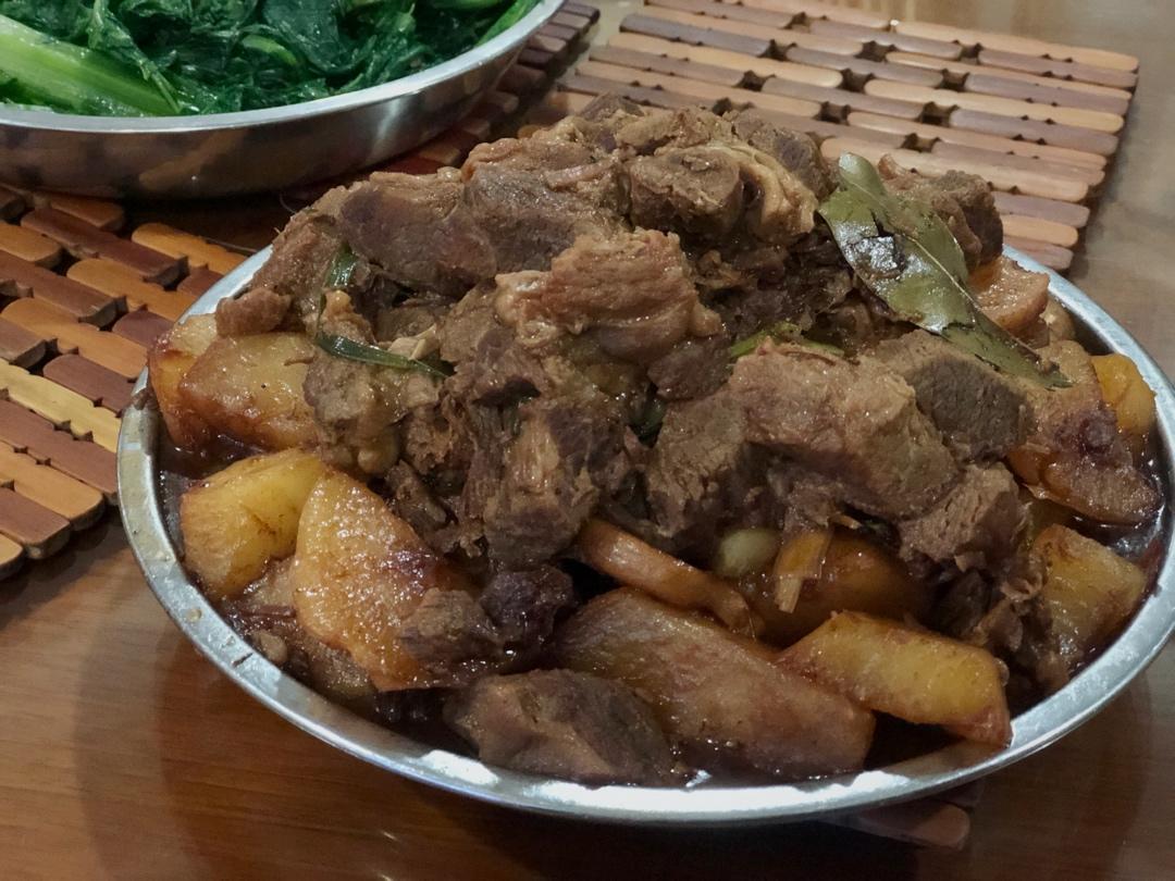 广式焖牛腩