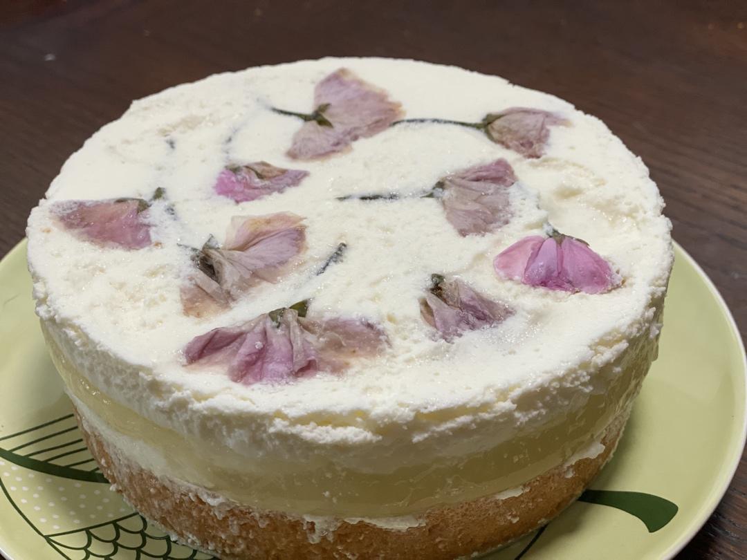 颜值爆表的樱花慕斯。（6寸圆模）