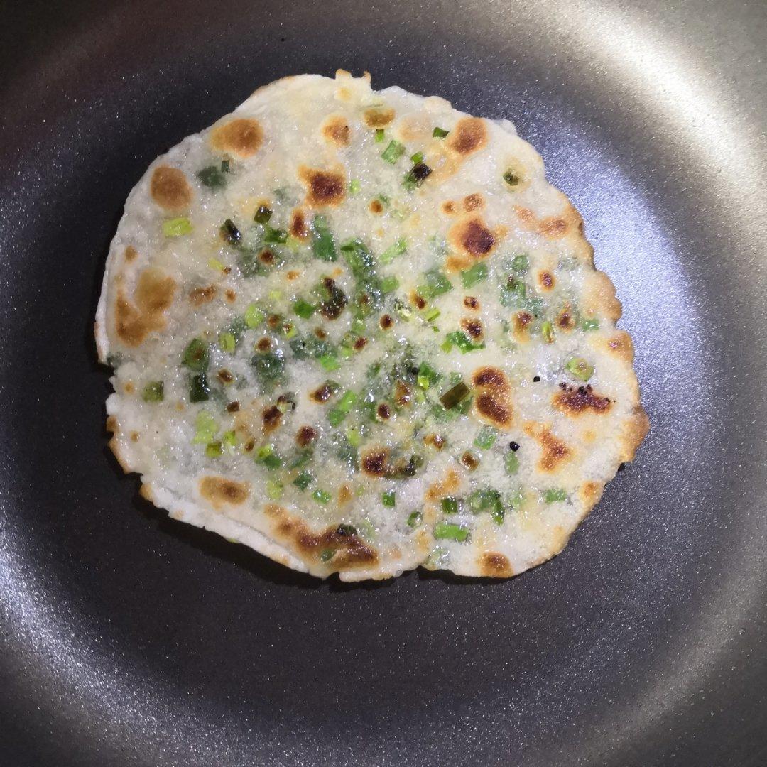 葱油饼（饺子皮版）