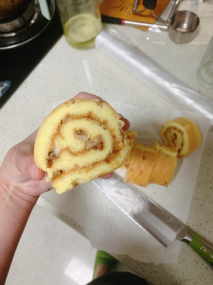 香葱海苔肉松芝麻蛋糕卷