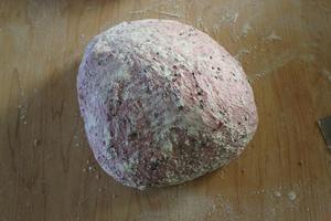 紫薯黑芝麻天然酵种欧包丨健康·烘焙的做法 步骤11