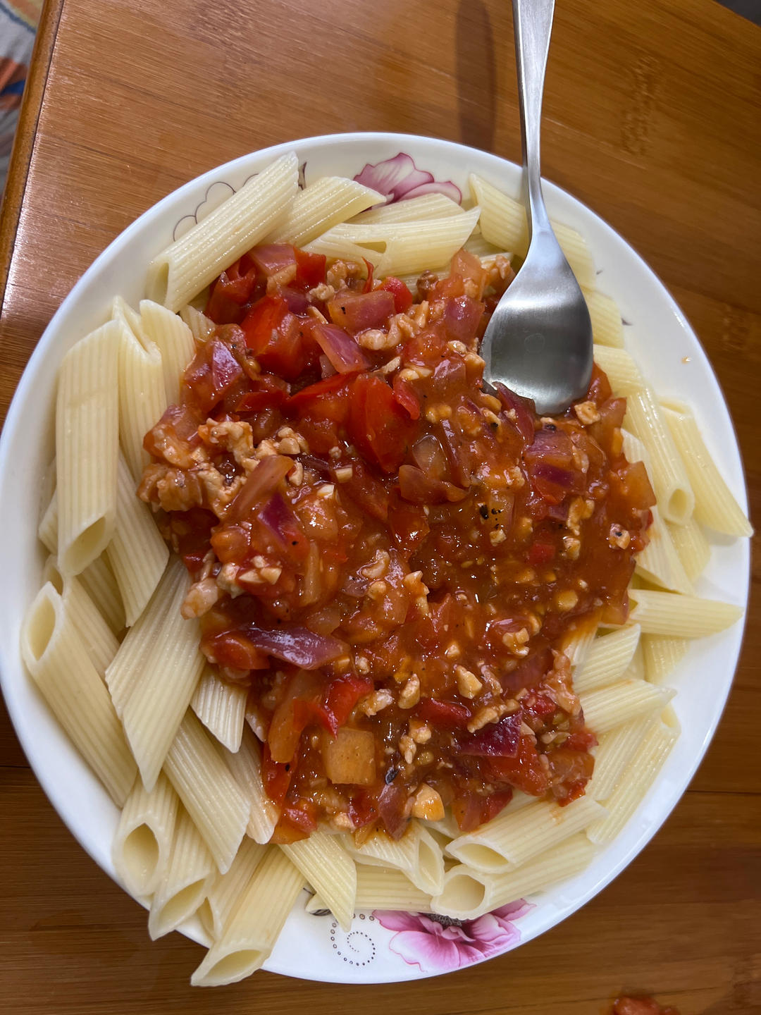 番茄肉酱意面