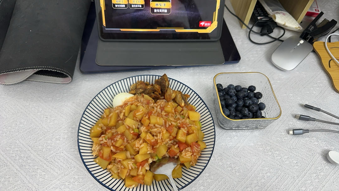 超级简单的西红柿烩饭