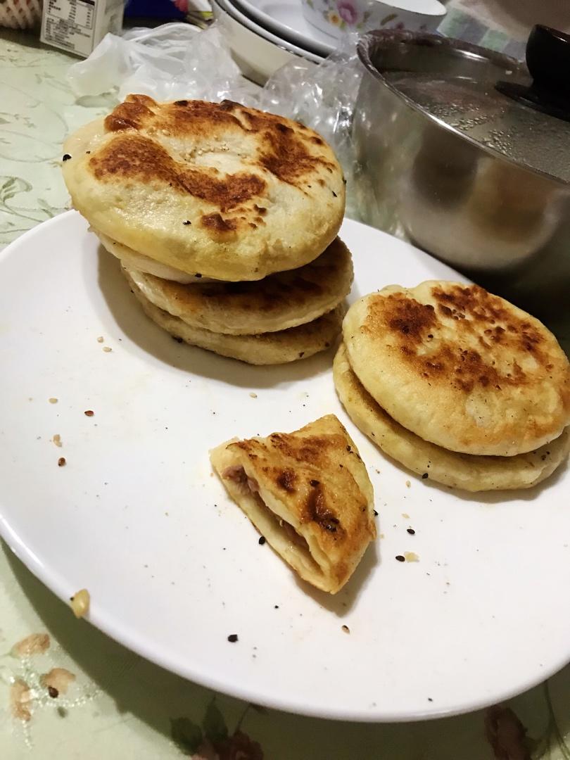 牛肉大葱肉饼