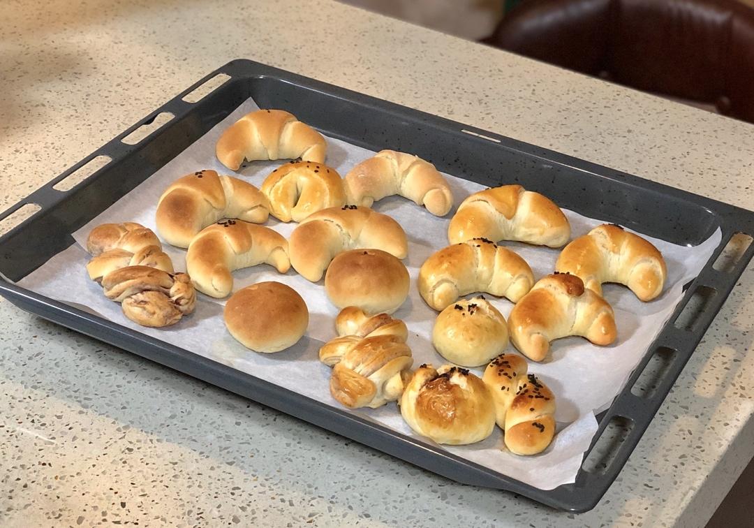 手揉小小牛角包🥐（牛奶面包配方）