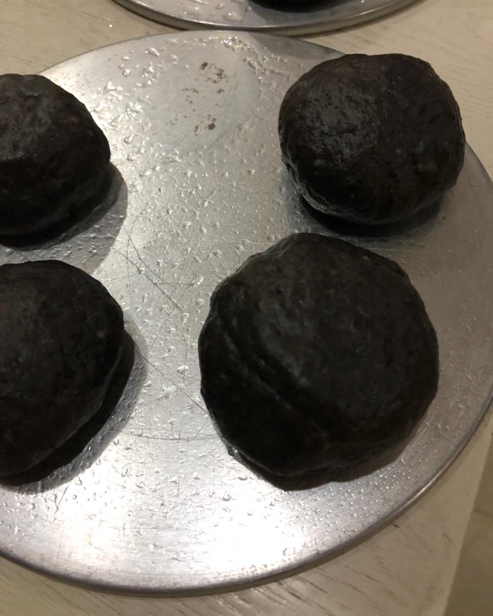 奶香黑芝麻刀切馒头
