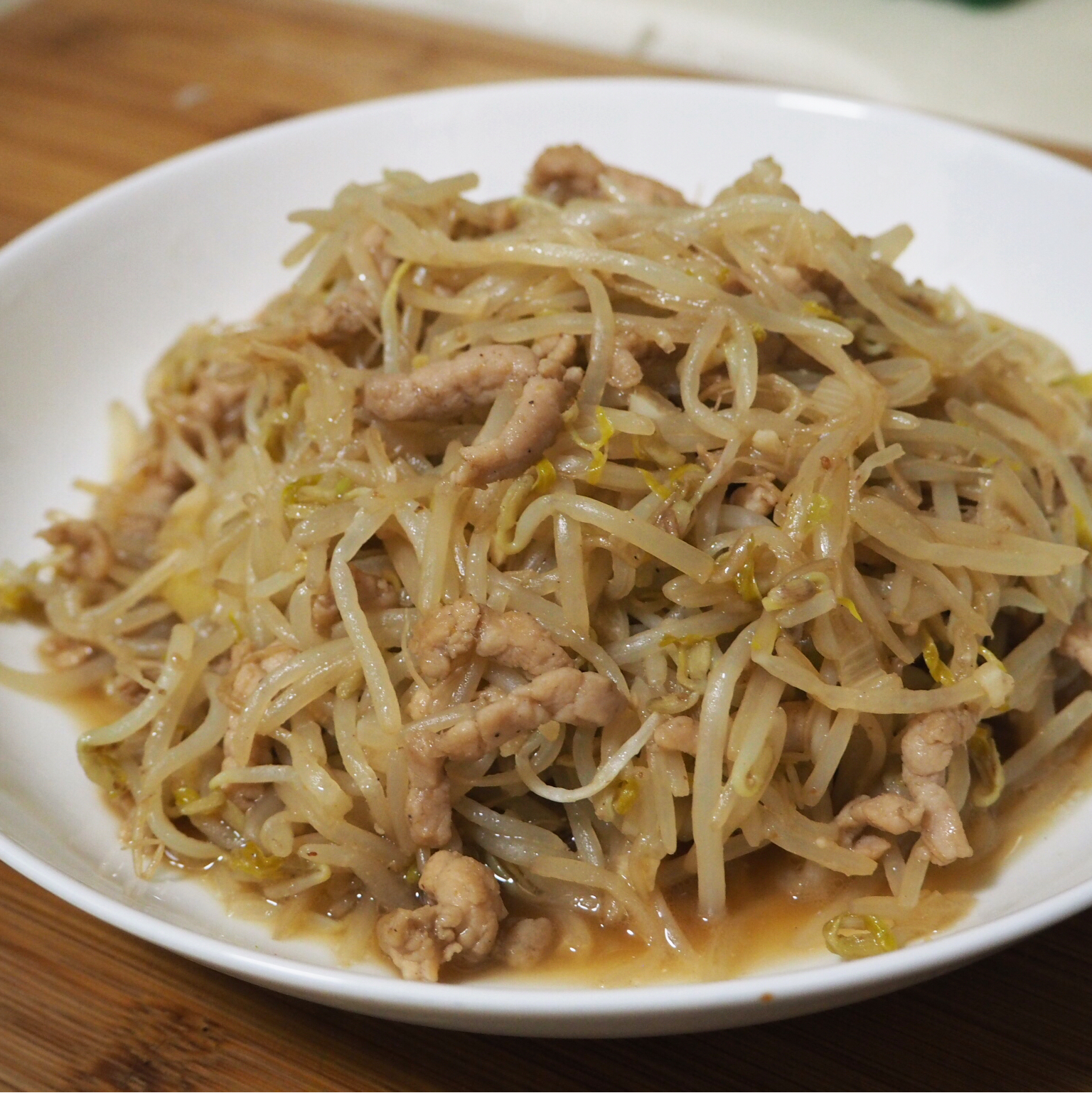 豆芽炒肉