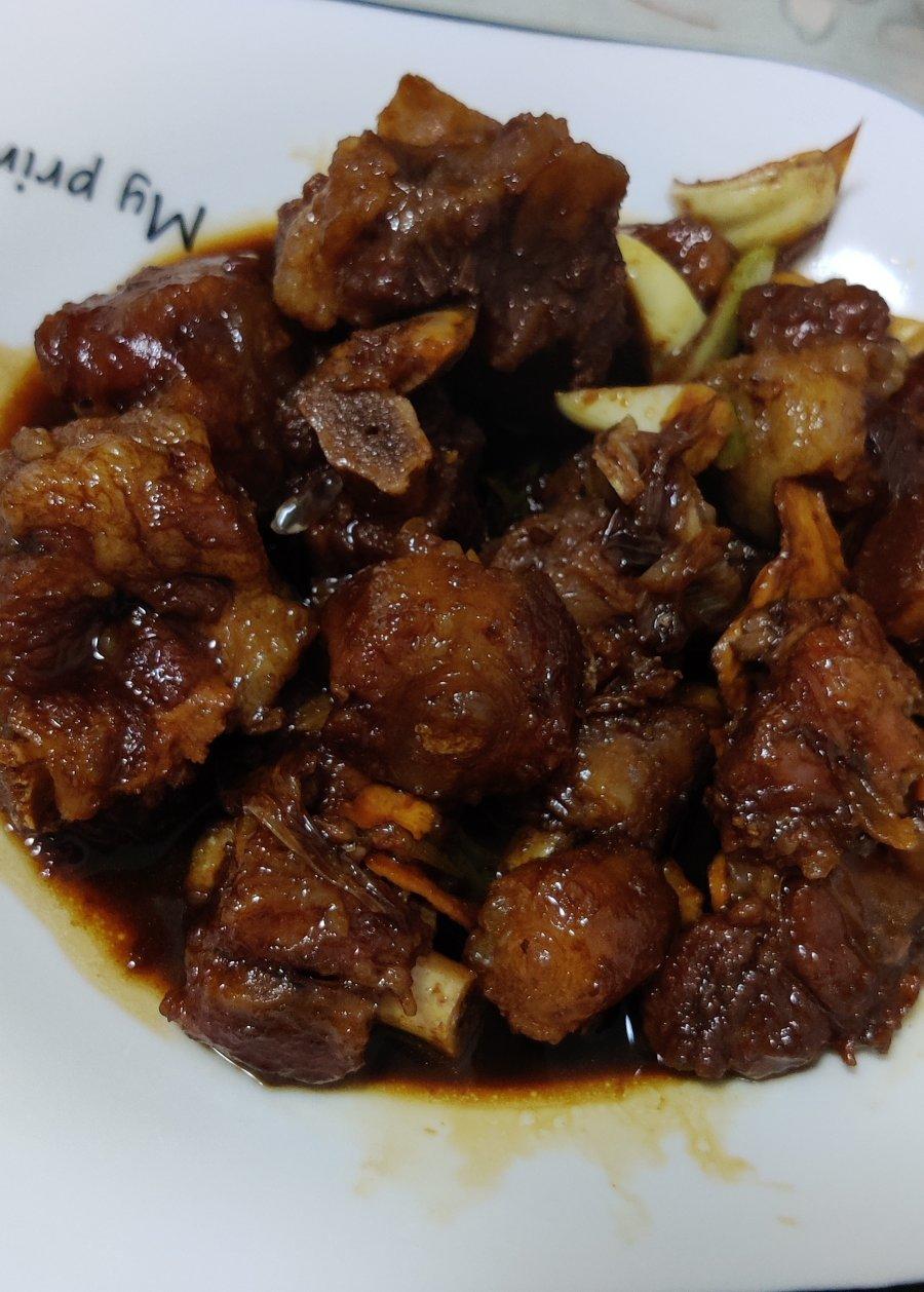 红烧牛尾