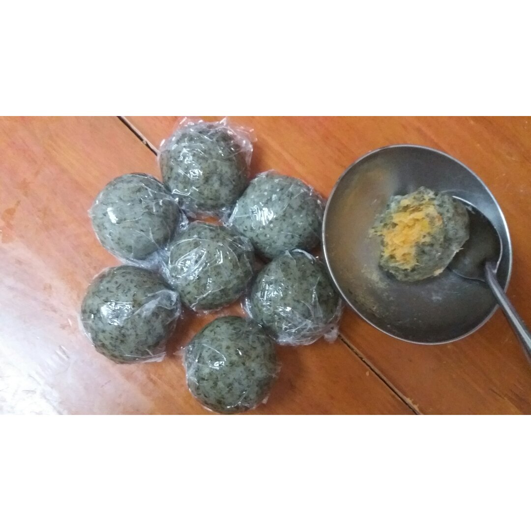 新晋网红【杏花楼 咸蛋黄肉松青团】