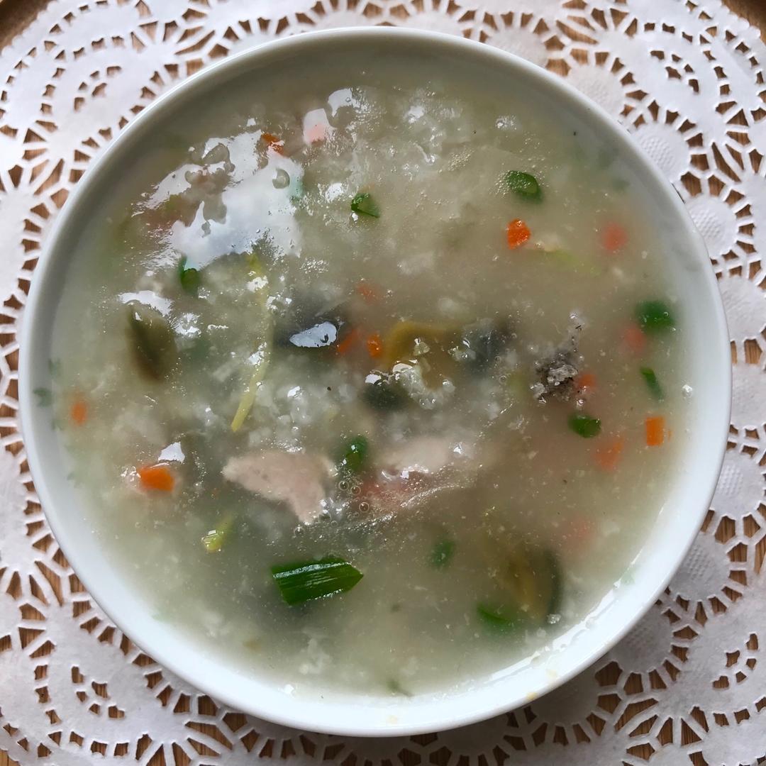 十五分钟快手之香滑皮蛋瘦肉粥(附五分钟电饭煲电压力锅更快捷方法)