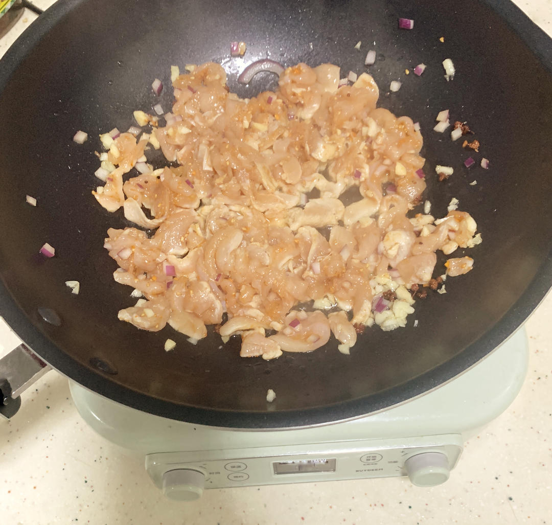 生滚鱼片粥【5-6月北鼎电磁炉食谱】